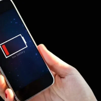 फोन की बैटरी लाइफ बढ़ाने के लिए 5 आसान टिप्स