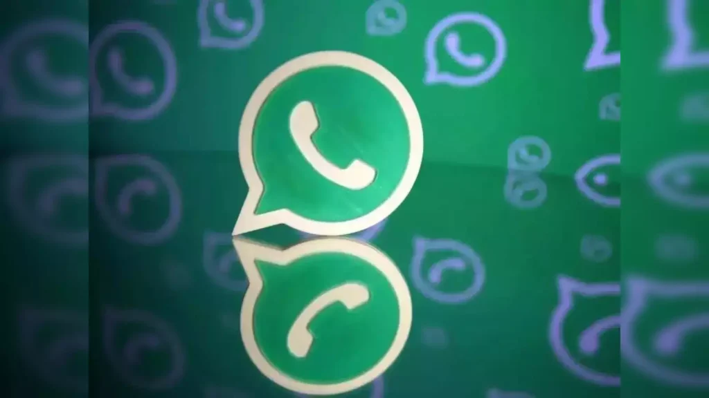 WhatsApp ग्रुप स्कैम से बचें: अपना बैंक अकाउंट और जानकारी सुरक्षित रखें