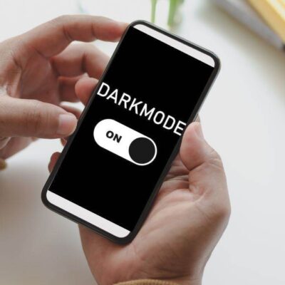 Android स्मार्टफोन में ऑटोमैटिक डार्क मोड कैसे इनेबल करें?