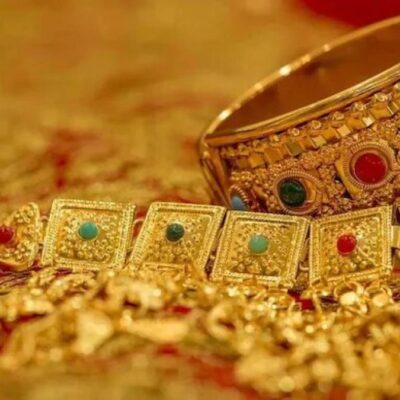आज का सोने-चांदी का भाव (15 जून 2024): 24, 22 और 18 कैरेट सोने और चांदी की कीमतें