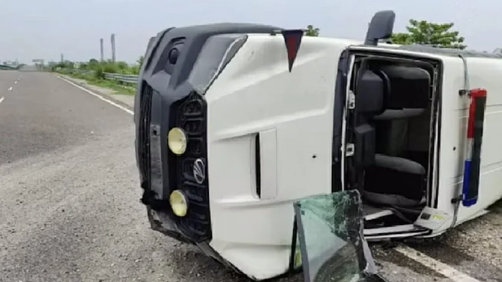 Kurukshetra News: Minister of State Subhash Sudha's escort car crashes on NH 152D, accident occurs in Pehowa