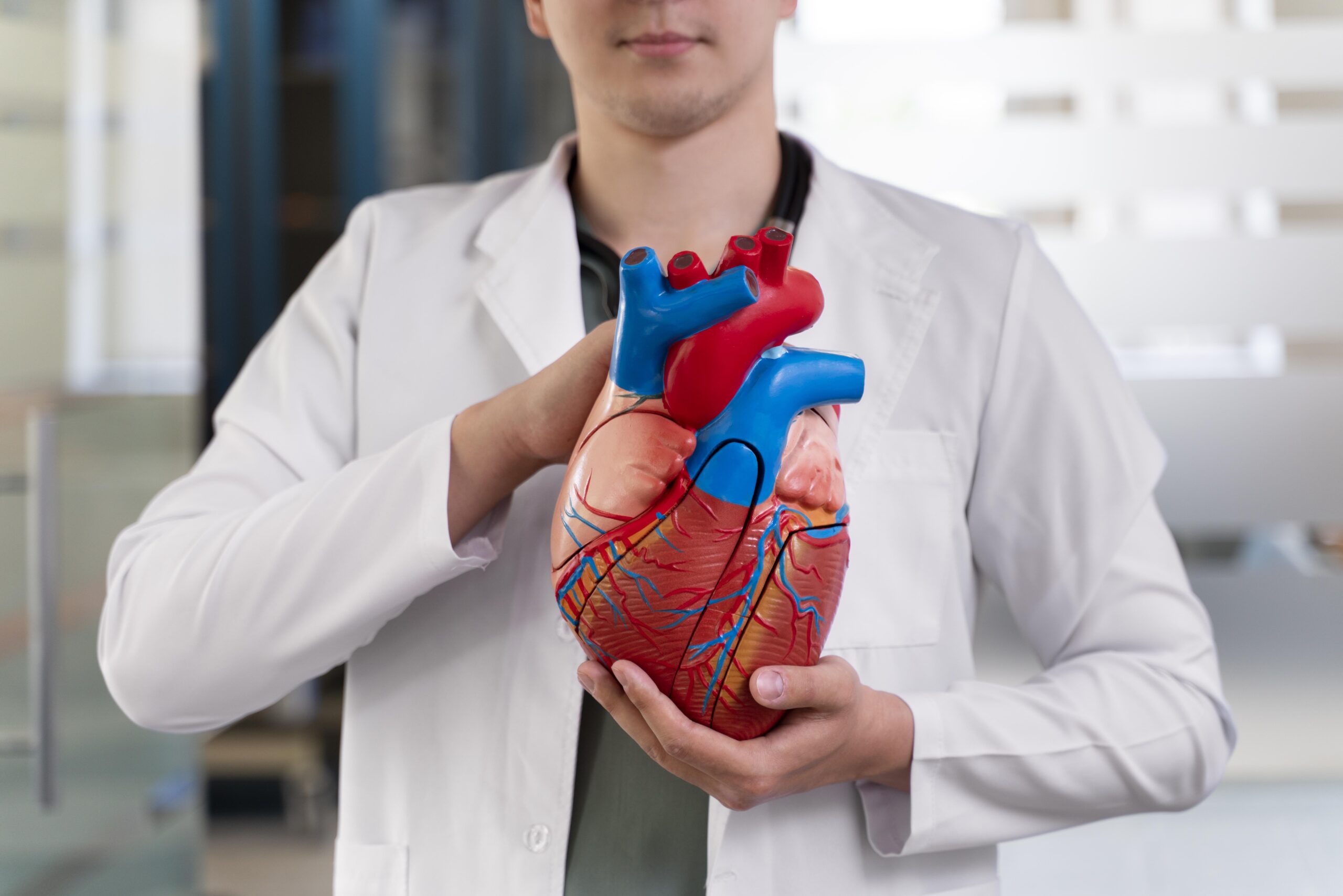 male-student-practicing-medicine (2)